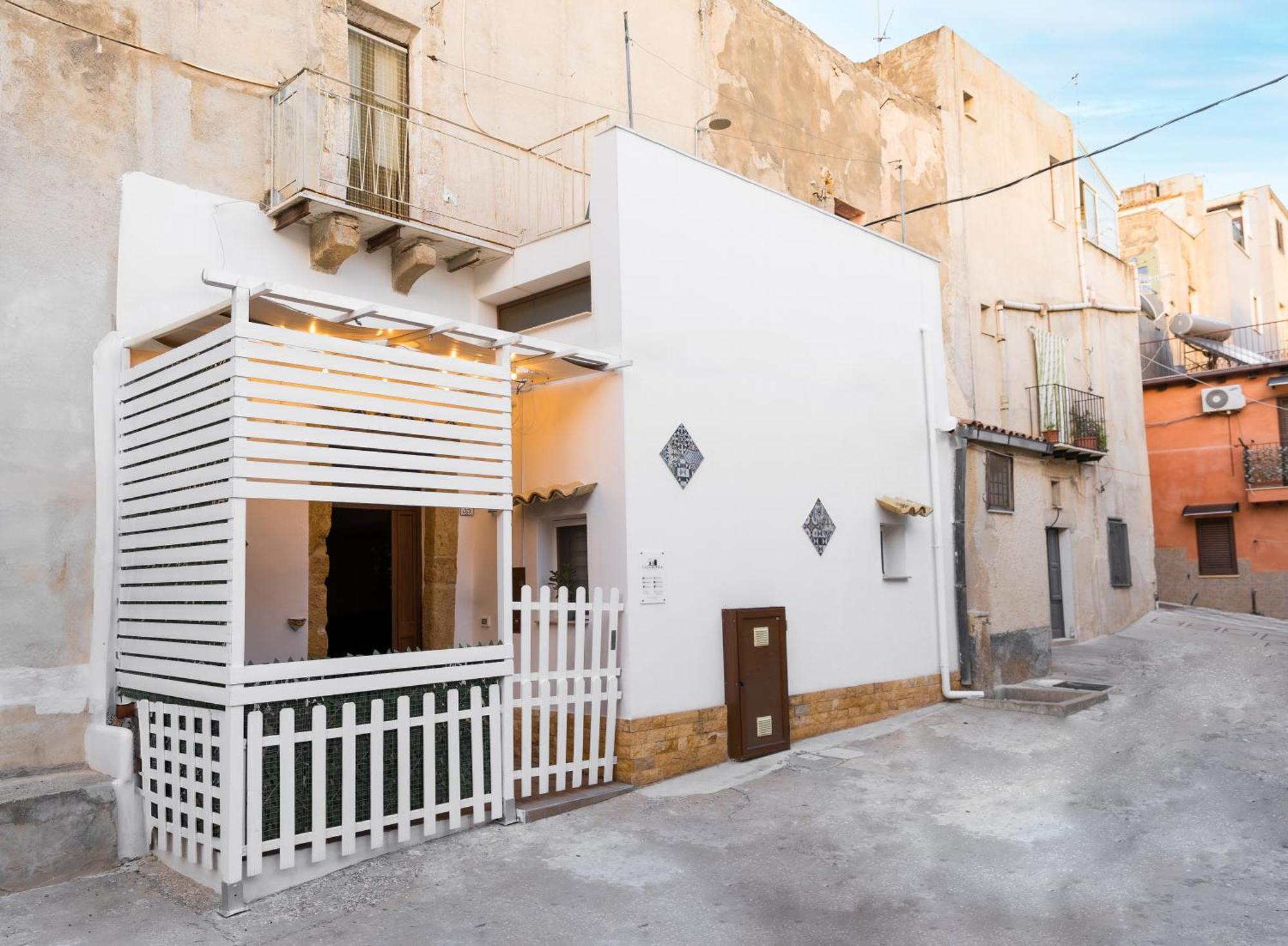 Centro Storico Sciacca - Casa Di Pisa Cortile Termine Βίλα Εξωτερικό φωτογραφία