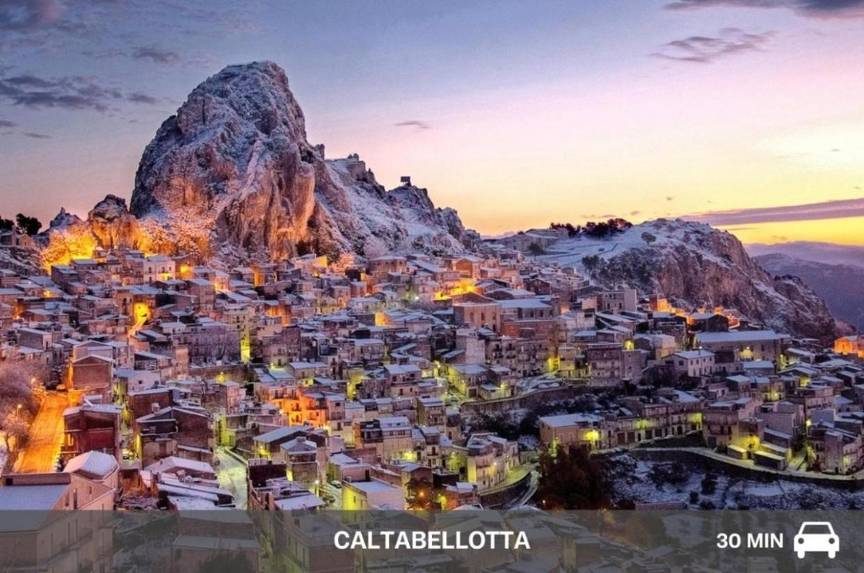 Centro Storico Sciacca - Casa Di Pisa Cortile Termine Βίλα Εξωτερικό φωτογραφία